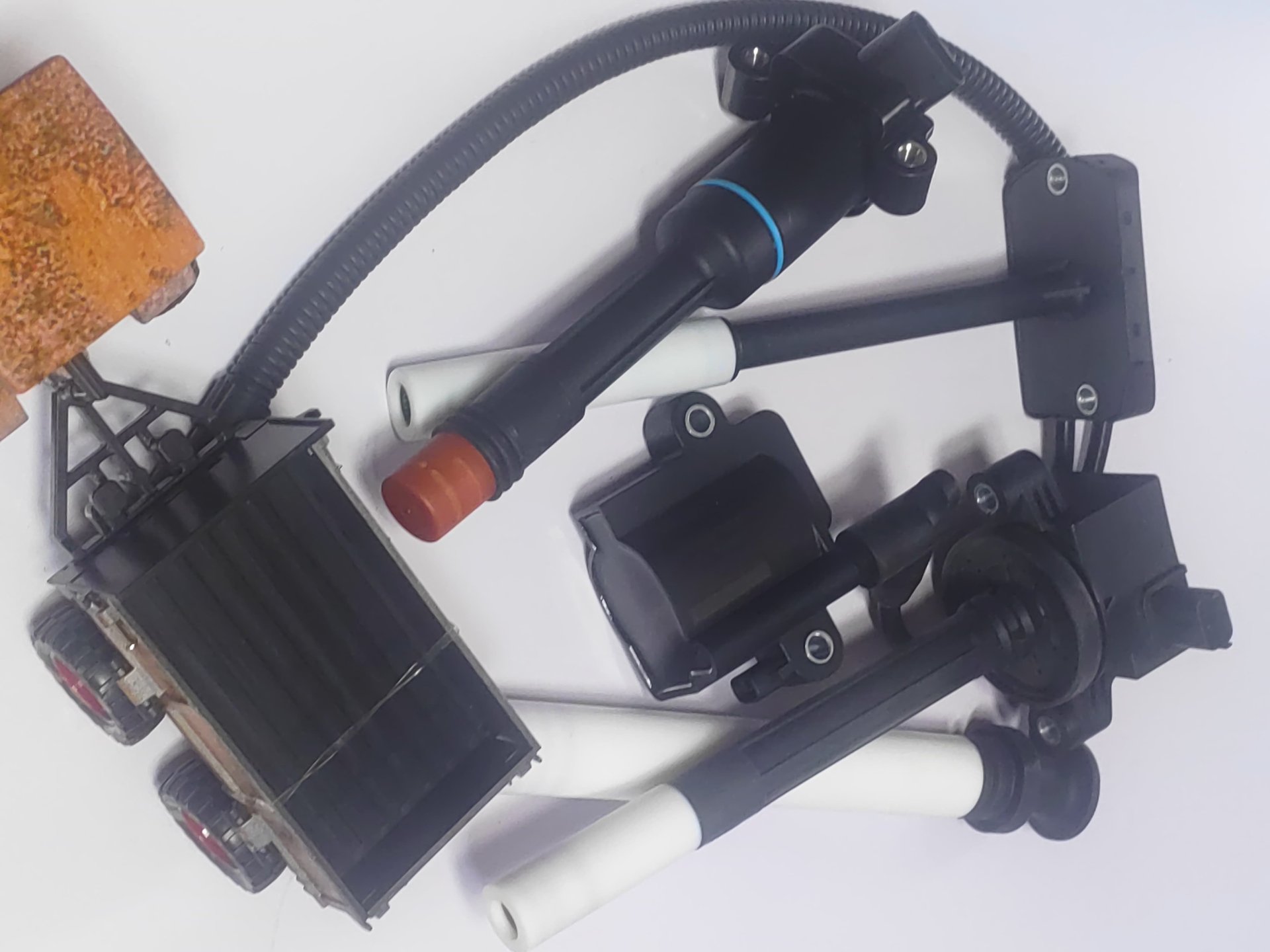 Ignition coil product detail - oil-filled design with OE numbers
